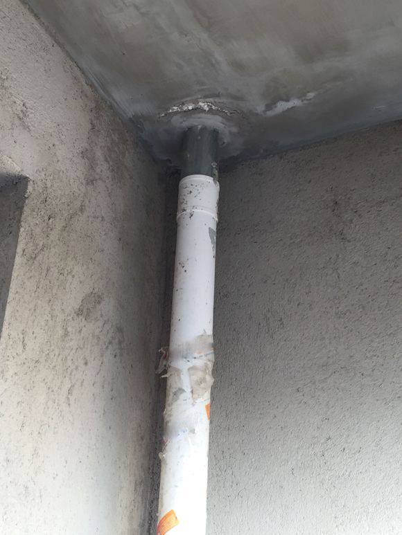 排污管打穿楼板周围怎么密封,排污管穿楼板补漏