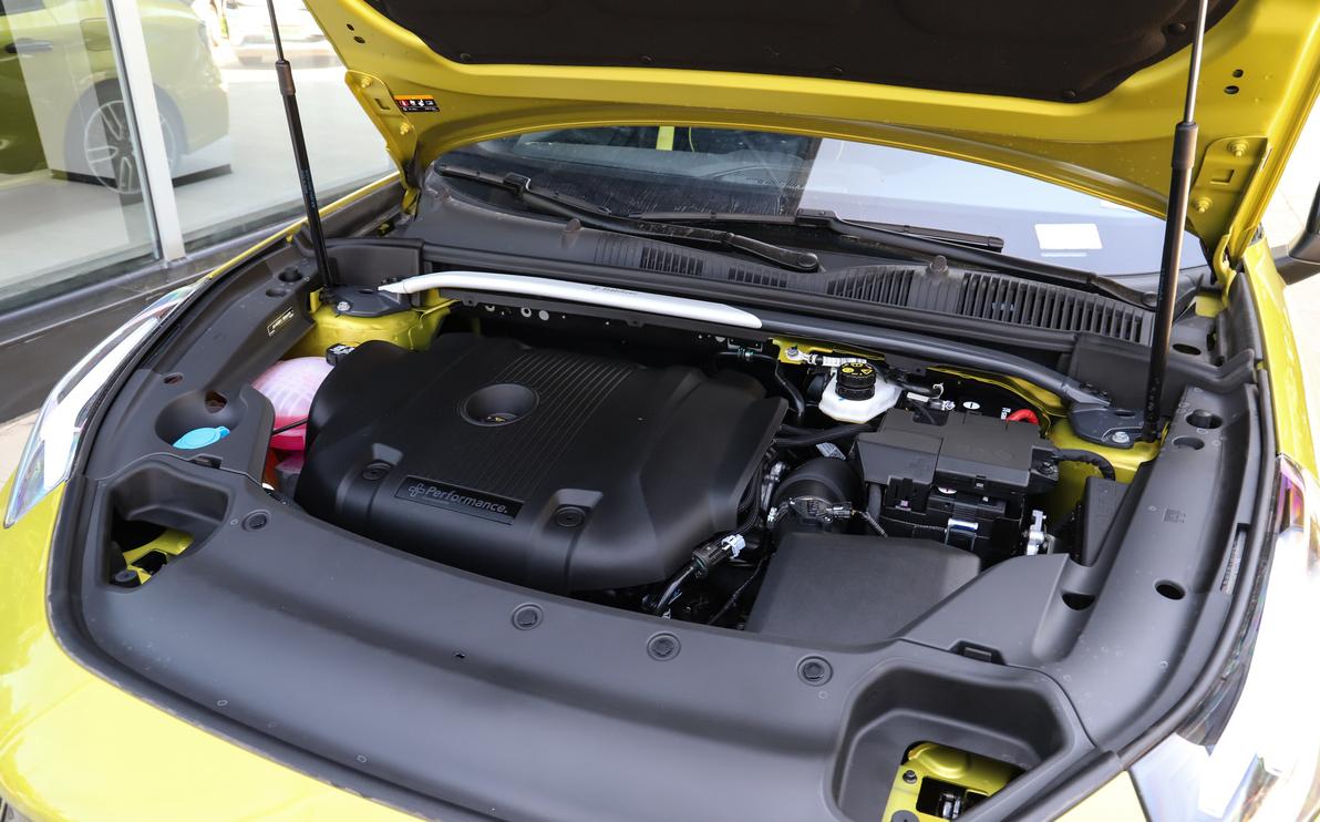 这几款车不仅颜值高性能也强劲,2.0t+8at的动力组合的20万车