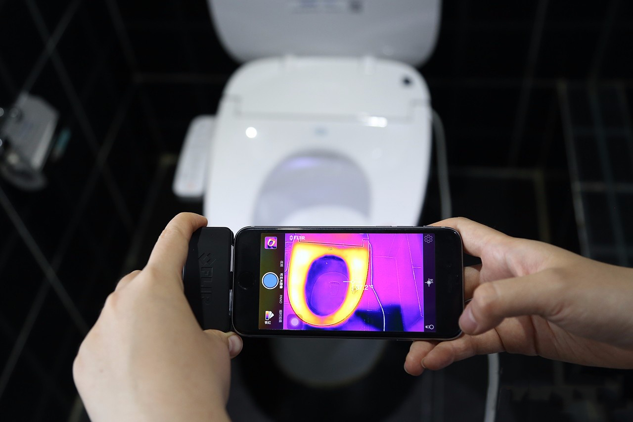 智能马桶盖值得买吗,智能马桶盖价格高低区别