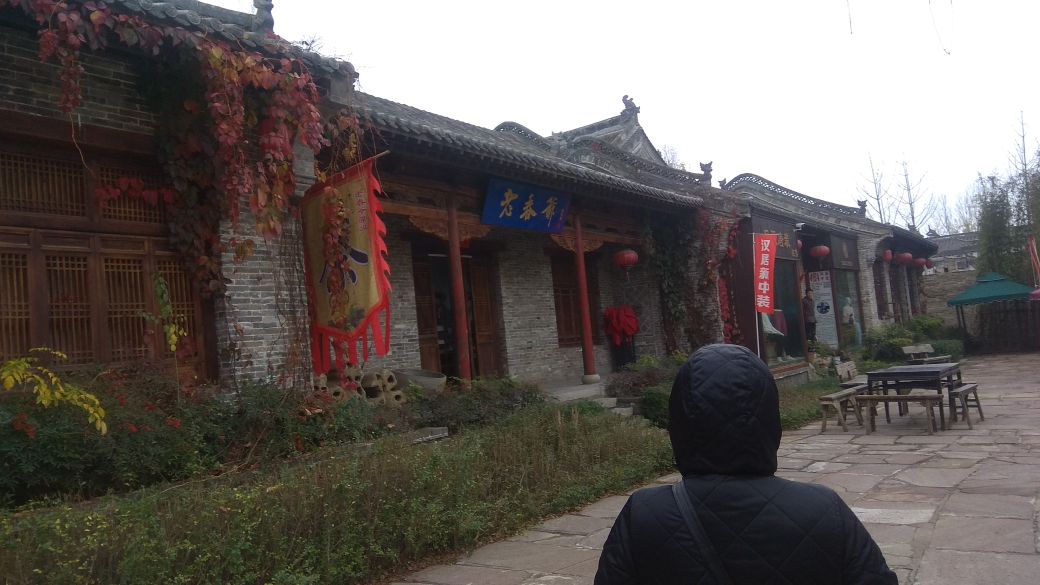 郑州建业足球小镇房价,郑州建业足球小镇最新消息