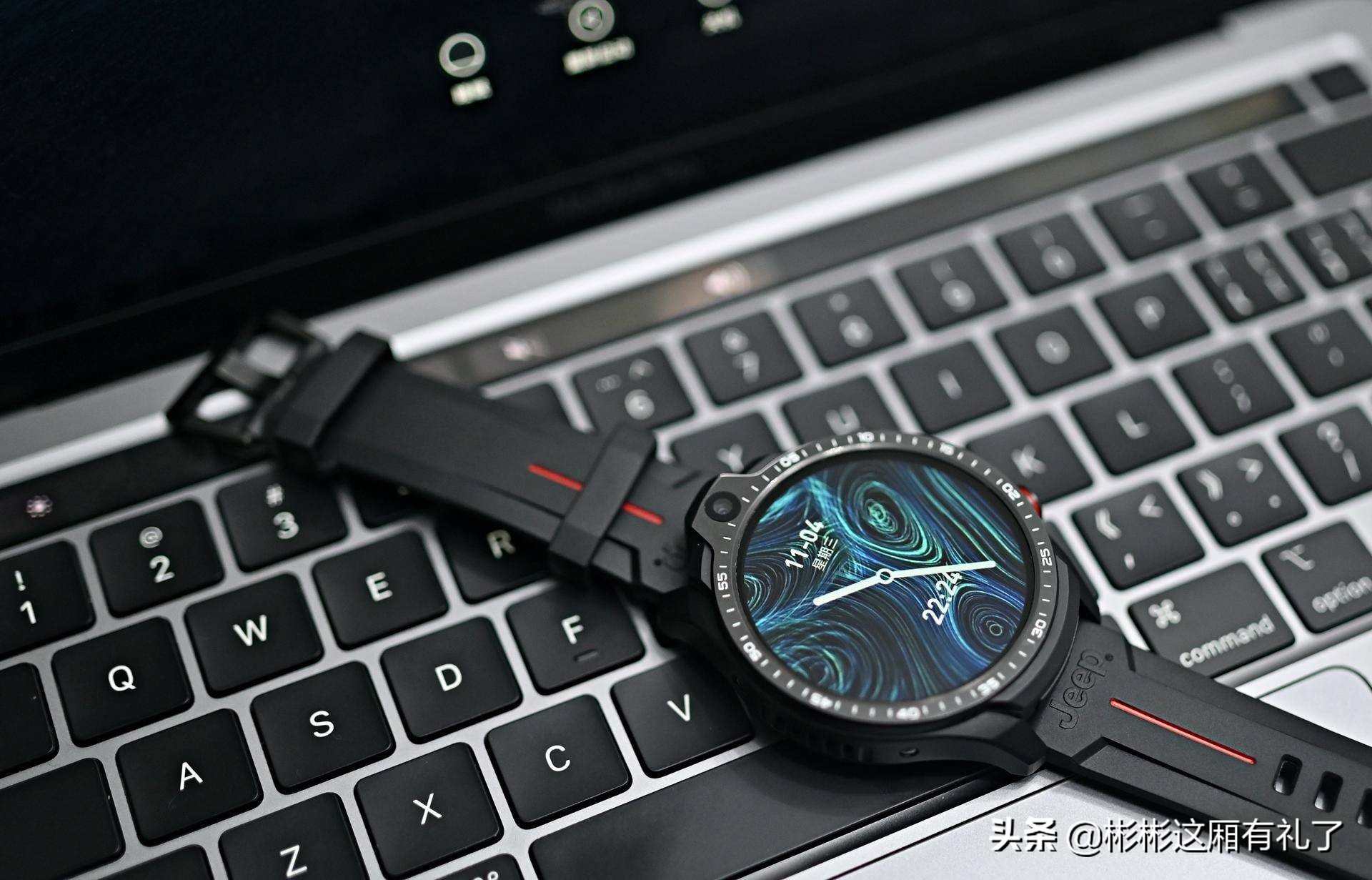 jeep黑骑士智能手表评测,jeep黑骑士智能手表测评人脸解锁