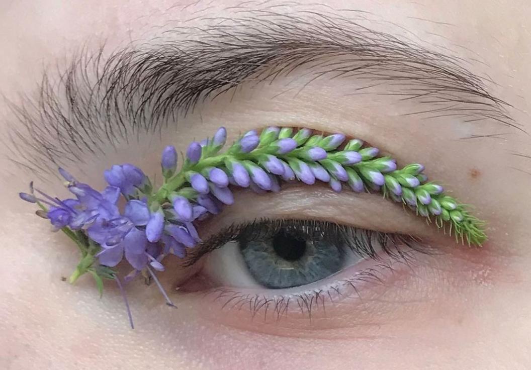 熬夜斑多用什么护肤品,熬夜脸上长斑用什么品牌护肤品