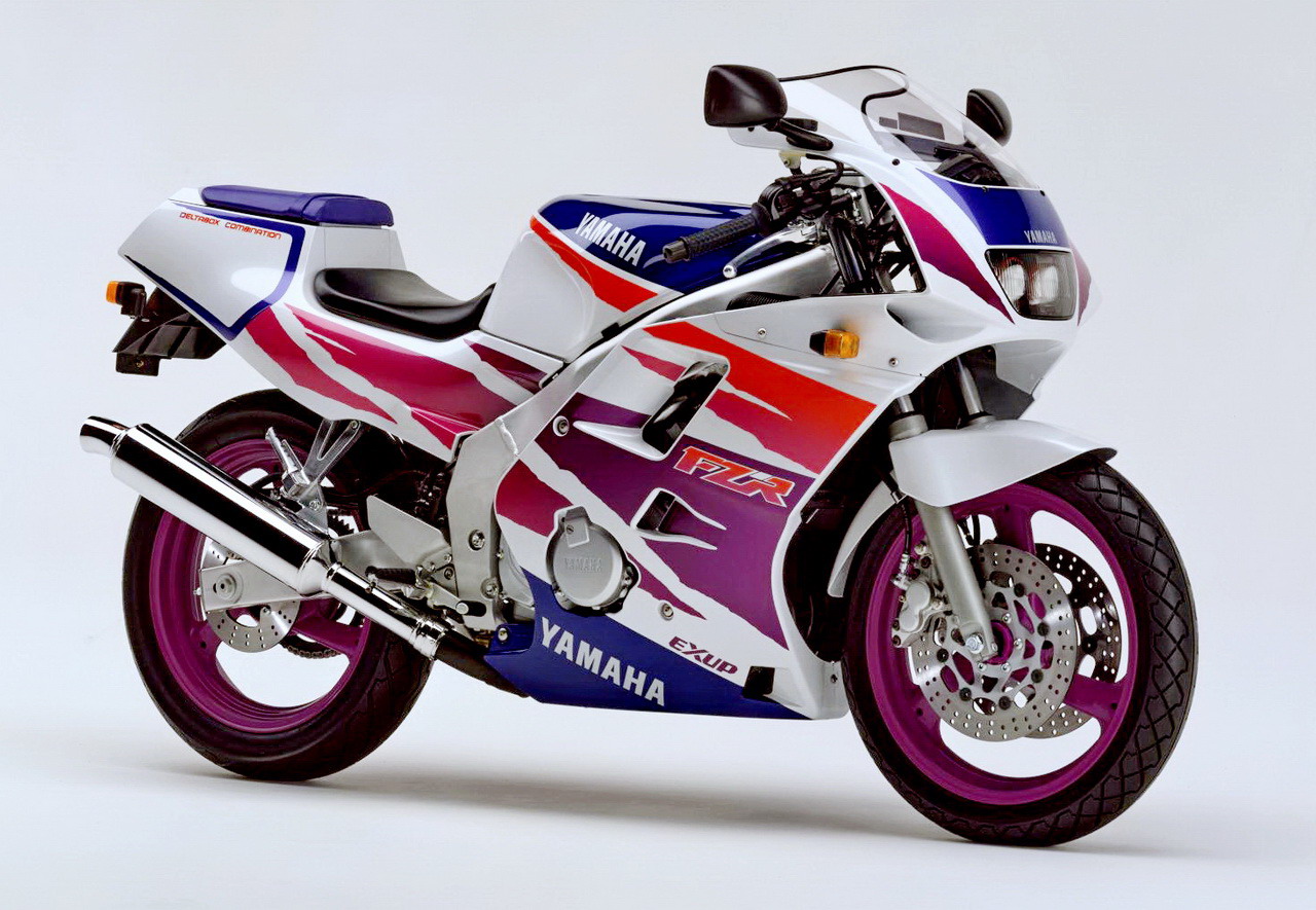 鍗辨満涔嬩笅鐨勫湴鐙变笌澶╁爞,鍗辨満涔嬩笅