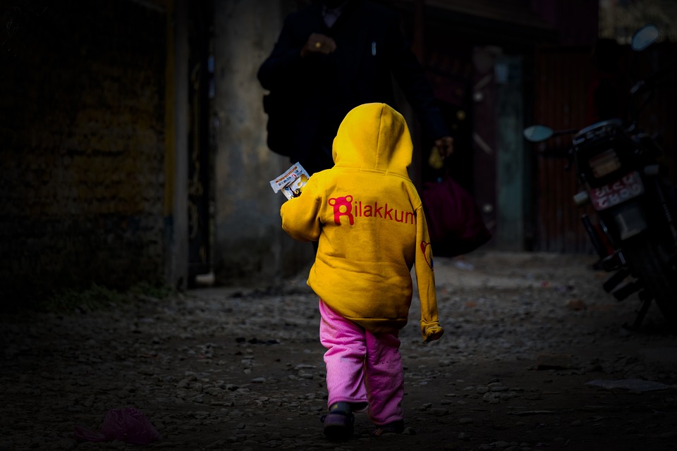 亲密关系的4种依恋模式,回避型依恋如何建立亲密关系