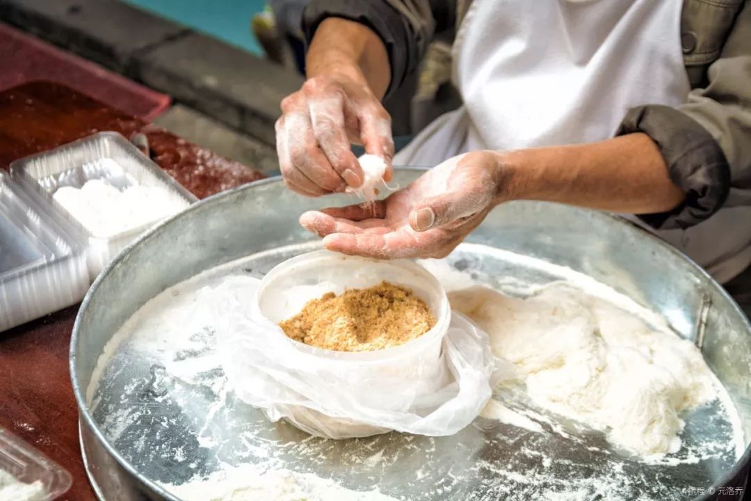 重庆玩儿10天多少钱,重庆玩儿一天多少钱