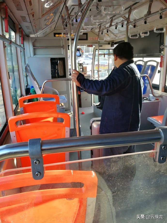 从深圳坐火车到海南海口要多久,从深圳站去湛江火车