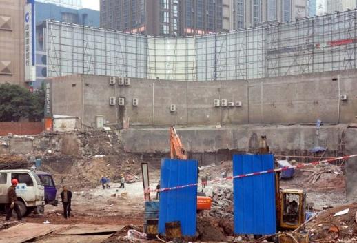 西部第一高楼重庆值得去吗,重庆环球金融中心建设过程