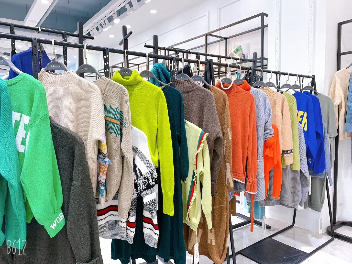 服装批发拿货行内话术,去服装批发市场拿货的话语