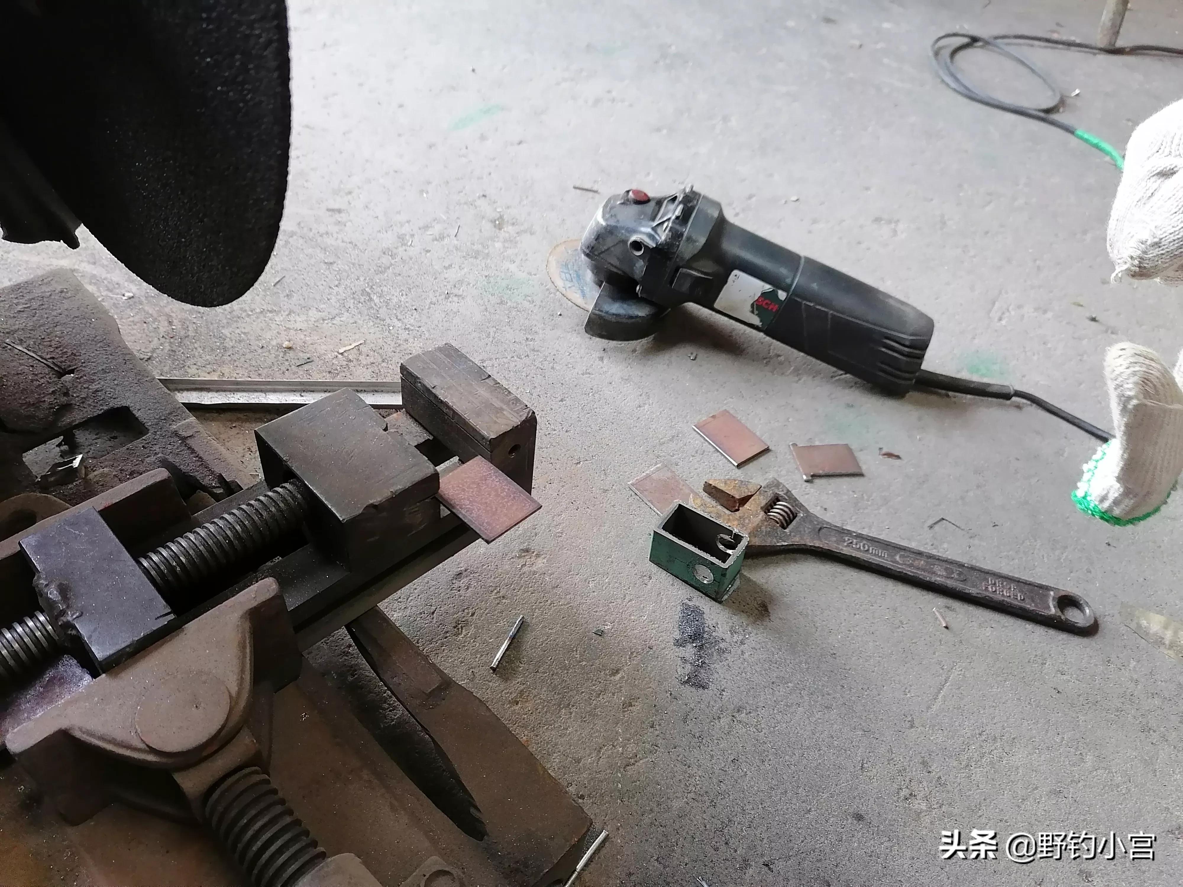 钓友自己设计的钓箱,别人自己制作钓鱼钓箱