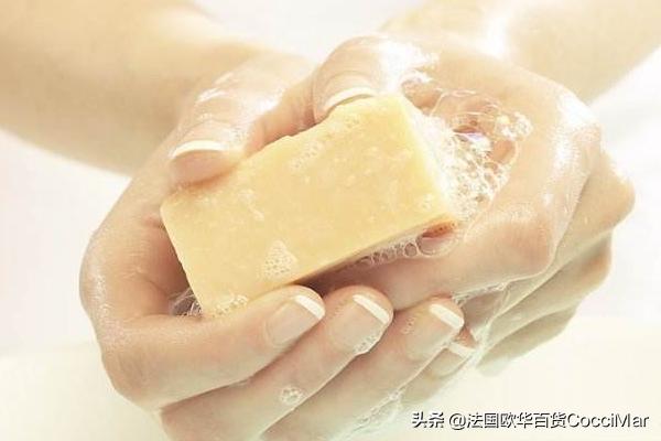 衣服树脂污渍去除小妙招,衣服上有笔芯污渍去除小妙招