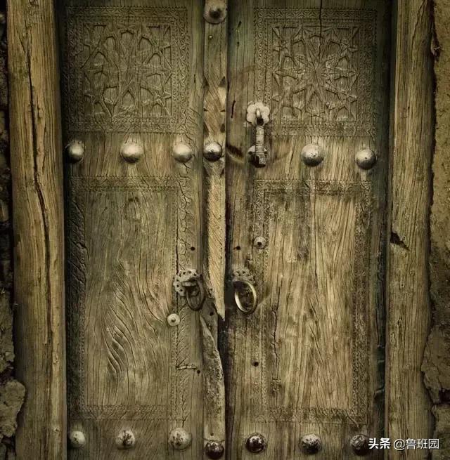 木门裂开打什么胶防水,木门开裂专用胶