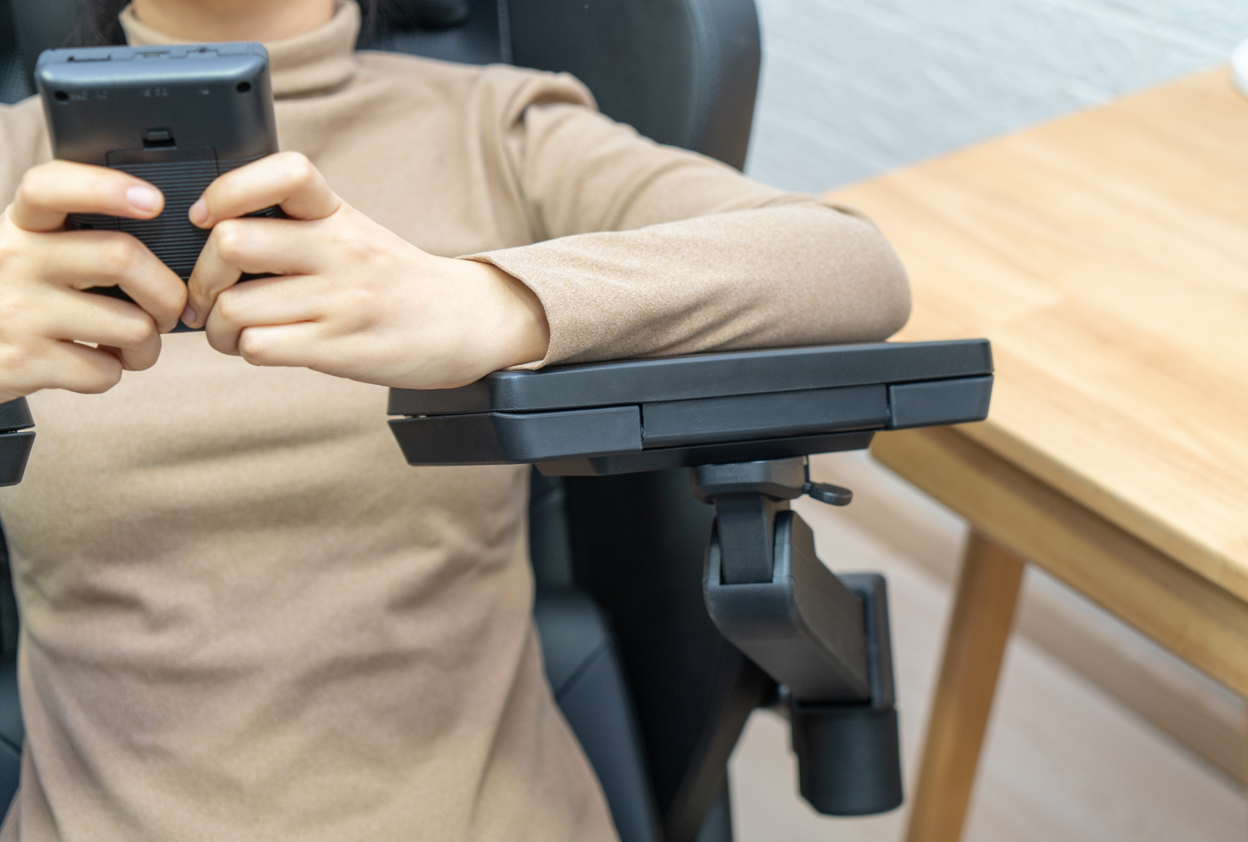 傲风机械臂电竞椅,电竞椅选择哪种好