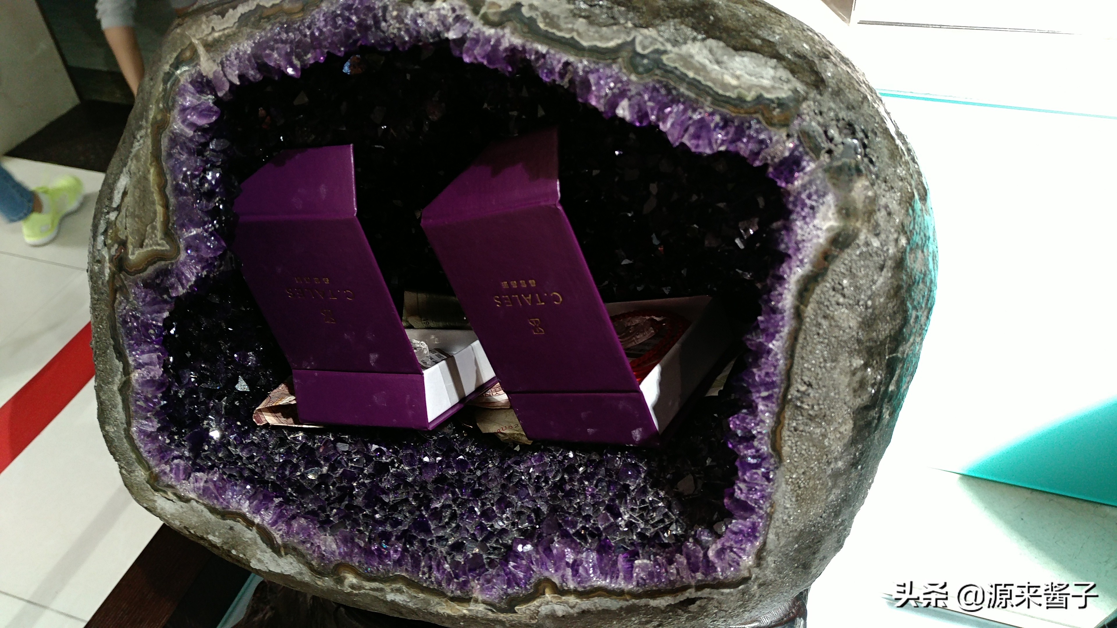 三亚景点有一个水晶石叫什么,三亚天涯海角水晶石