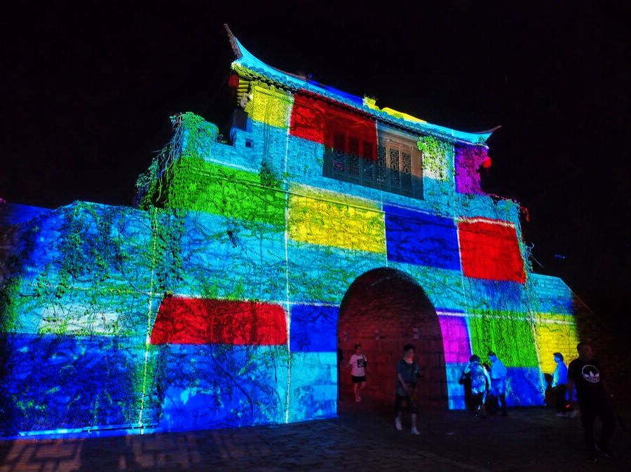 沙家浜景区大闸蟹在哪里,秋天爱上上海的理由大闸蟹