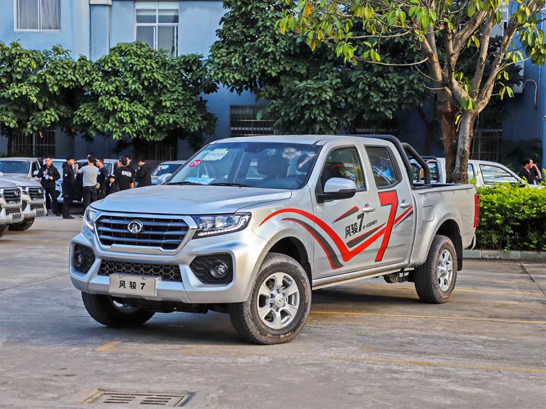 福特猛禽10万元左右,最顶配福特猛禽最新款