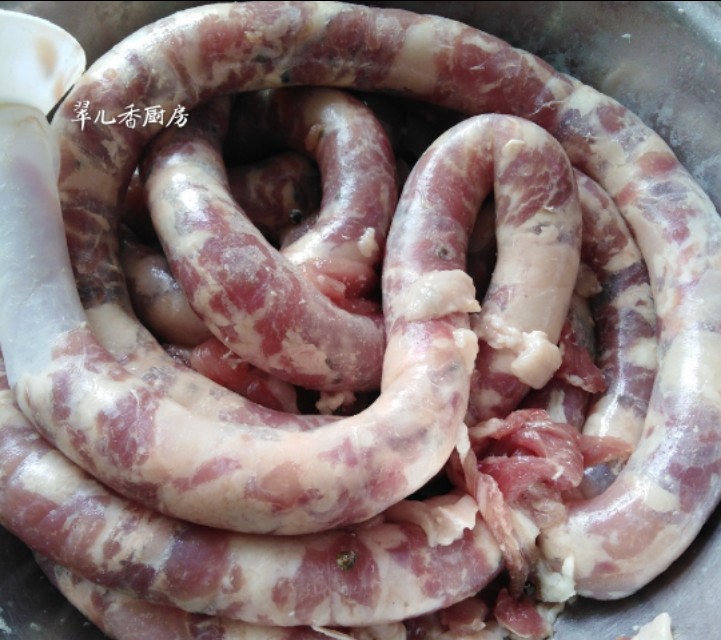 广式腊肠的配料和做法怎样更入味,正宗广味腊肠的配方