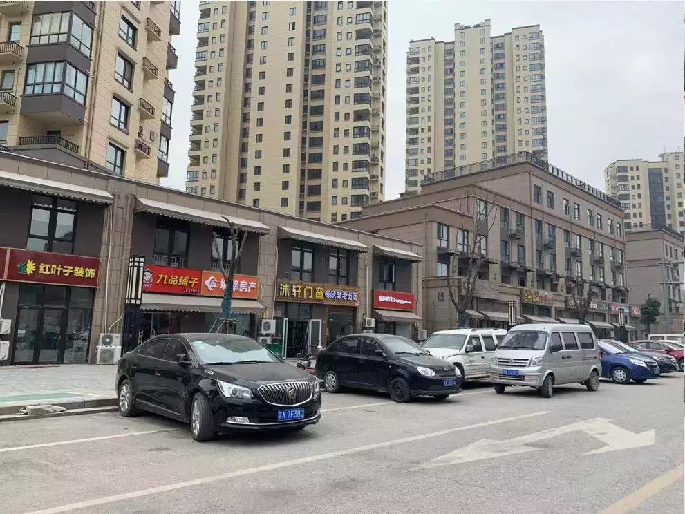 10000人抢房,千人抢二手房还便宜吗