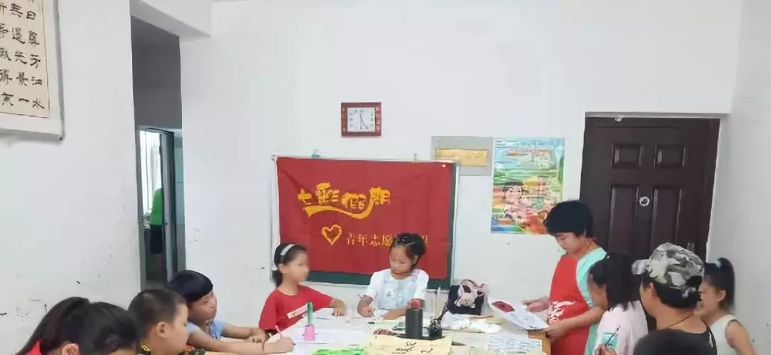 共青团关爱建档立卡贫困青年,共青团帮助青少年