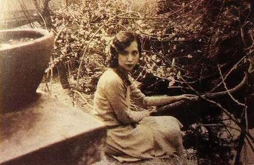 张爱玲小说小艾悲惨命运的表现,张爱玲小说小艾解读