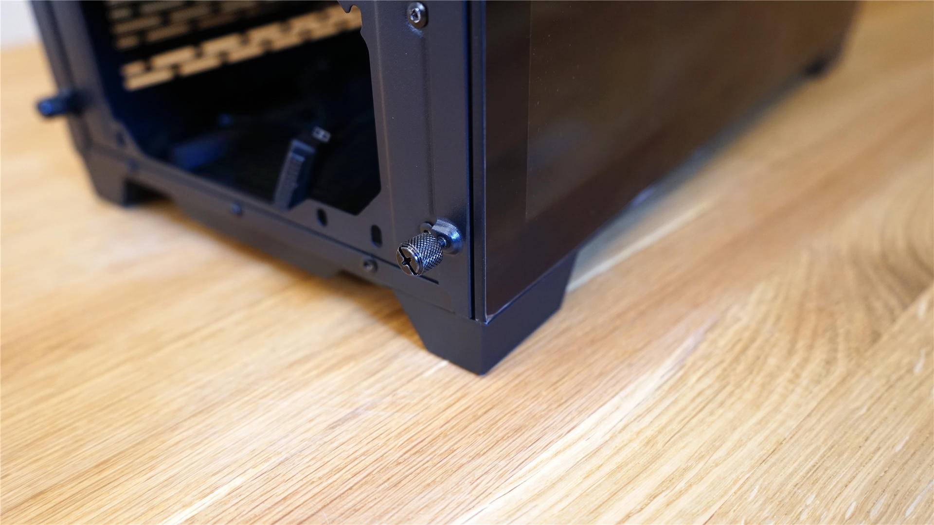 安钛克散热最好的机箱,安钛克机箱对比评测