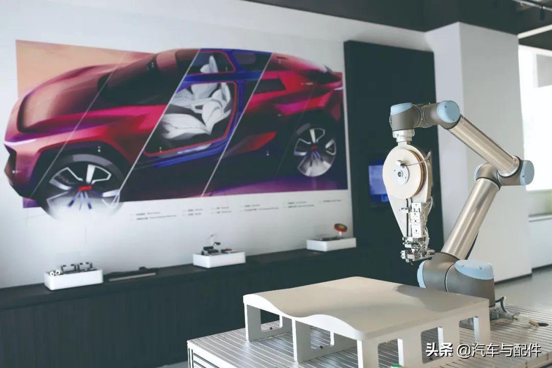 采访一位创新创业先锋,专访董明珠以创新应变为制造赋能