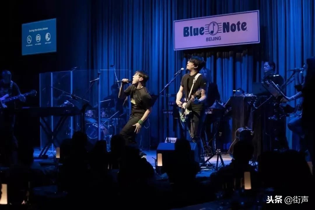 这是我们的时代是哪首歌的歌词,这是我们的时代歌曲完整版