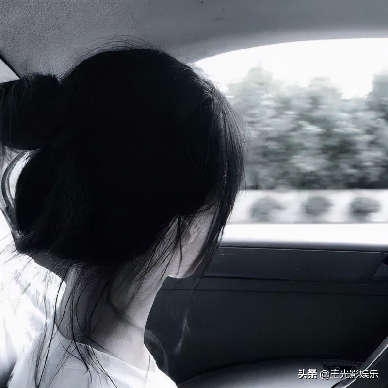 重庆十二位女明星名单,最火的12位重庆女明星