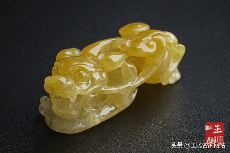 女的适合佩戴公貔貅还是母貔貅,一个大貔貅一个小貔貅怎么佩戴