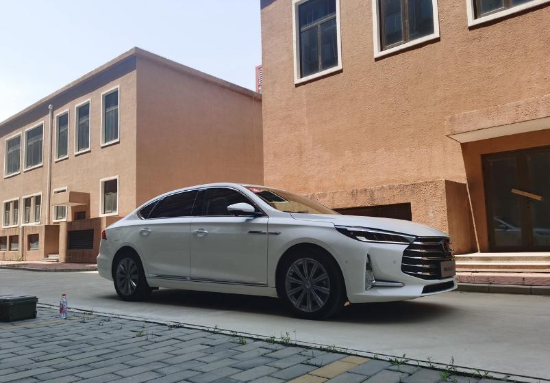 国产二手超5米轿车,超5米的日系轿车