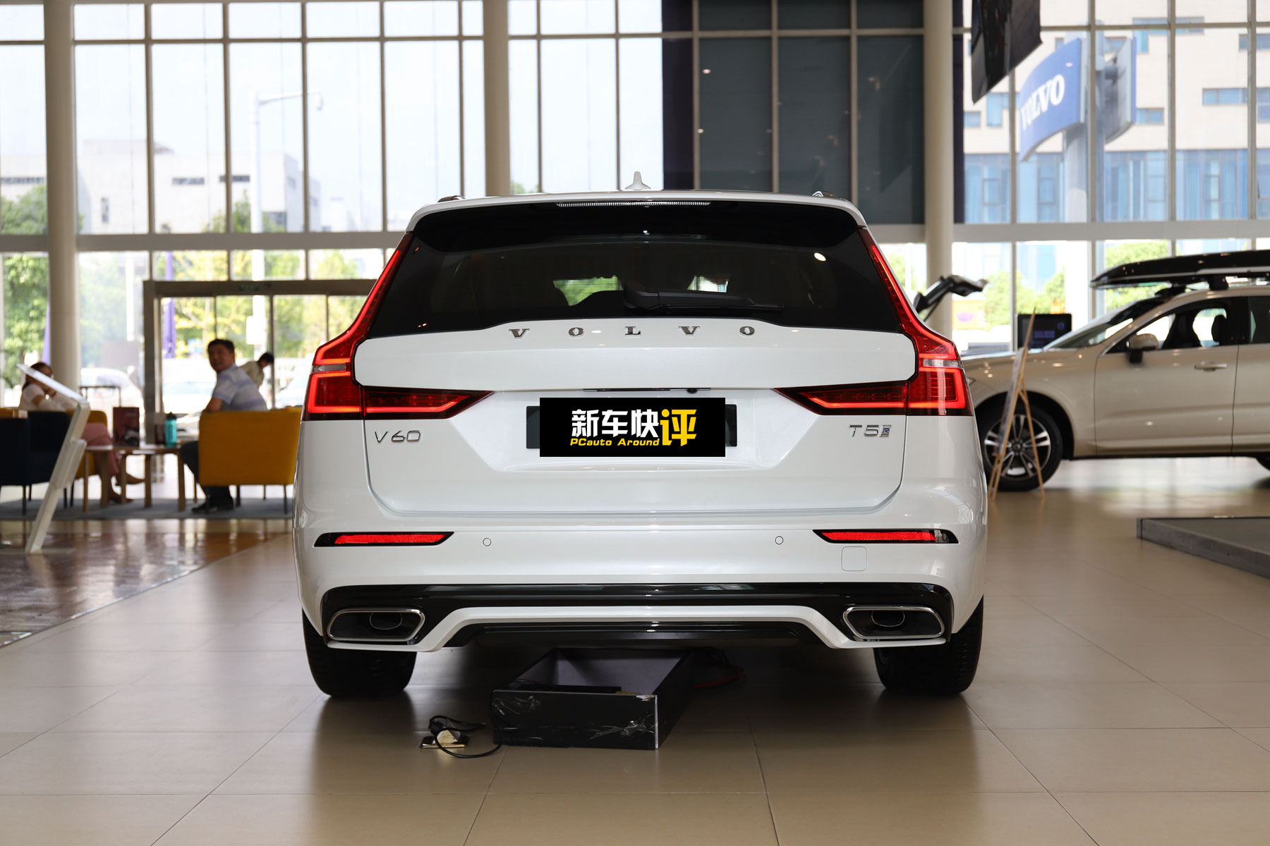 沃尔沃v60是旅行车还是旅行轿车,沃尔沃v60旅行选哪个版本