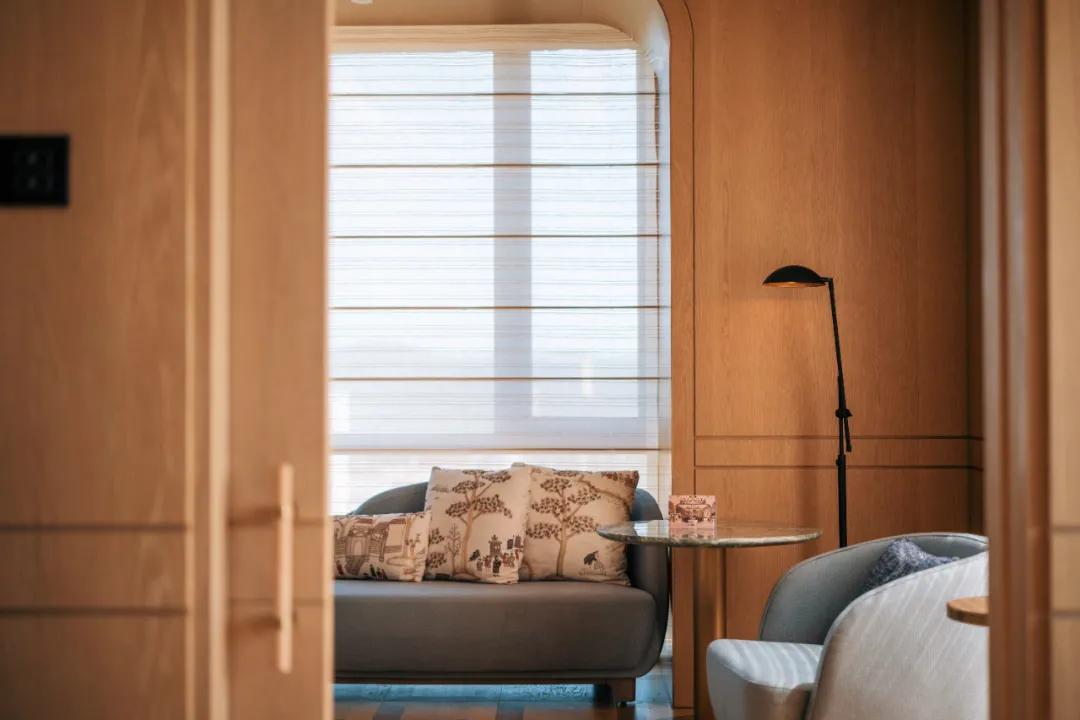 鍗庡皵閬撳か鐧惧勾缁忓吀,鍗庡皵閬撳か鐧惧勾鐢垫