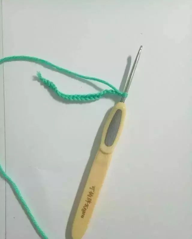 0-6个月宝宝鞋钩针教程图解,一款超可爱的宝宝鞋