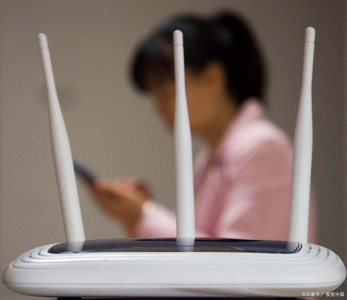 如何隐藏自己路由器WIFI信号,家里两个路由器怎么管理防蹭网