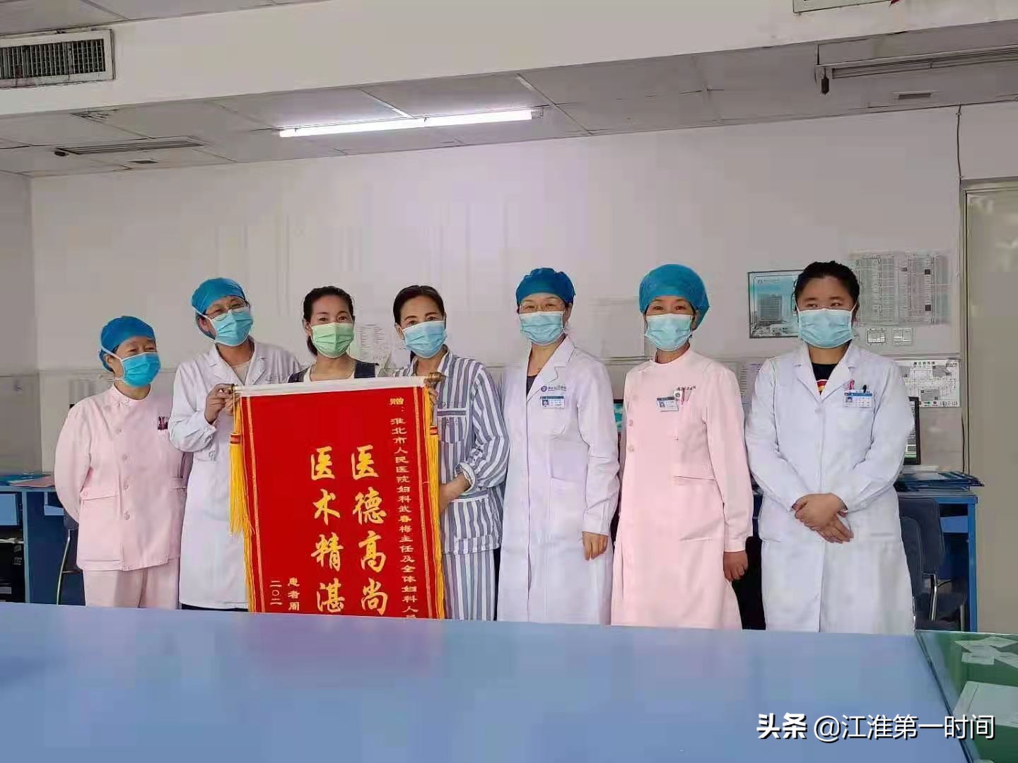 从中专生到研究生,从服务生到博士生