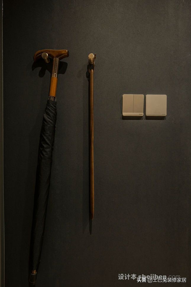 墙面刷漆滚涂或者喷漆,墙面刷漆用喷枪好还是用滚筒刷