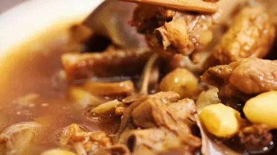 不输阳澄湖的大闸蟹鲜到上头,金秋时节的大闸蟹太美味了