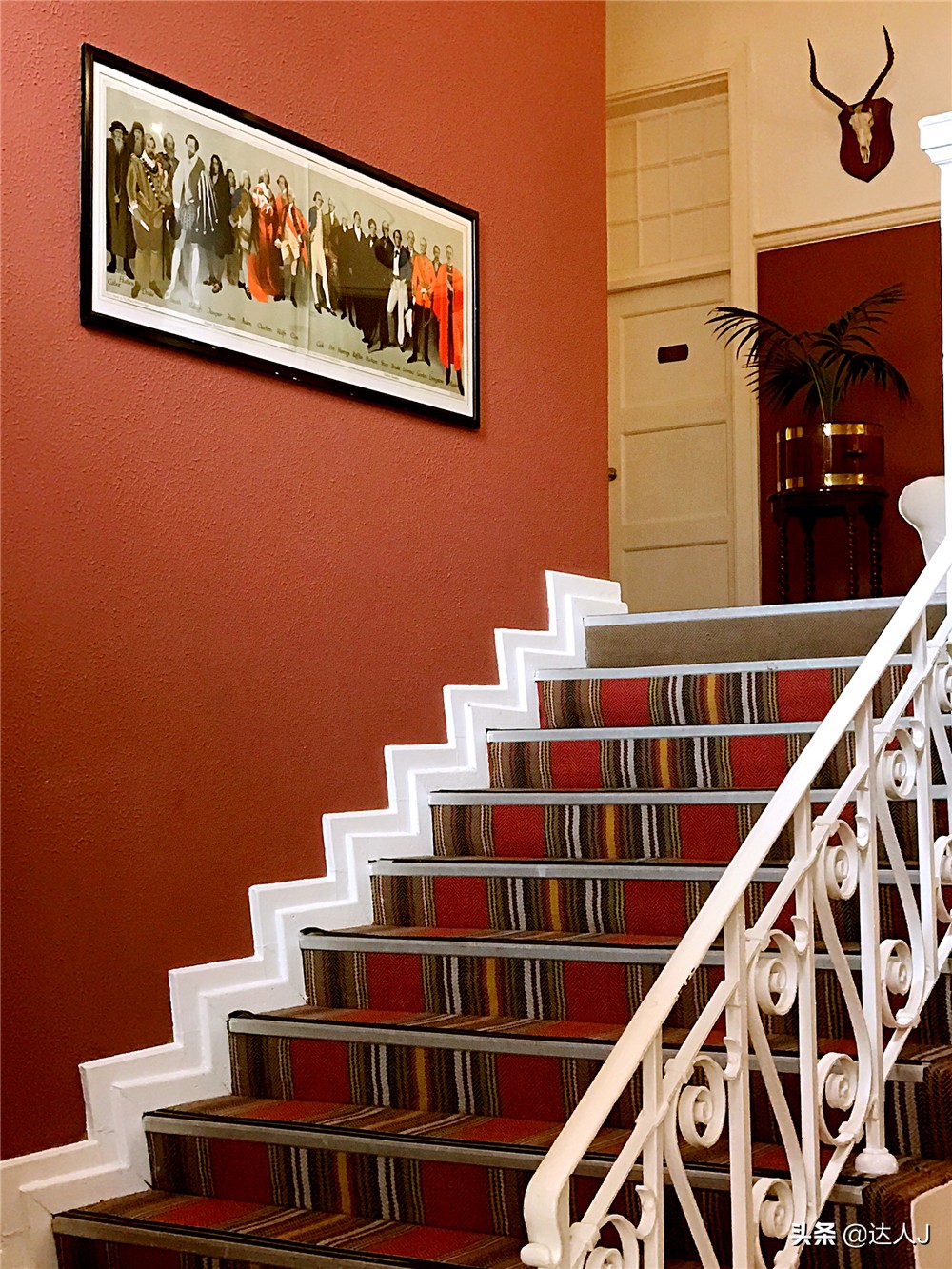 #全民热遗#小天独家，你敢不敢在这个瀑布上洗澡？