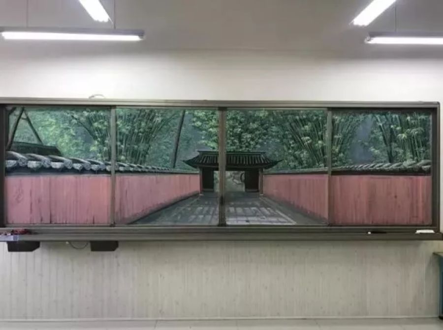 粉笔在黑板上画什么最漂亮,黑板报粉笔画技巧油画