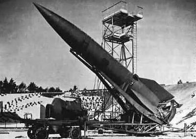 中国第一枚导弹在哪一年发射成功,1962年发射第一颗导弹的图片