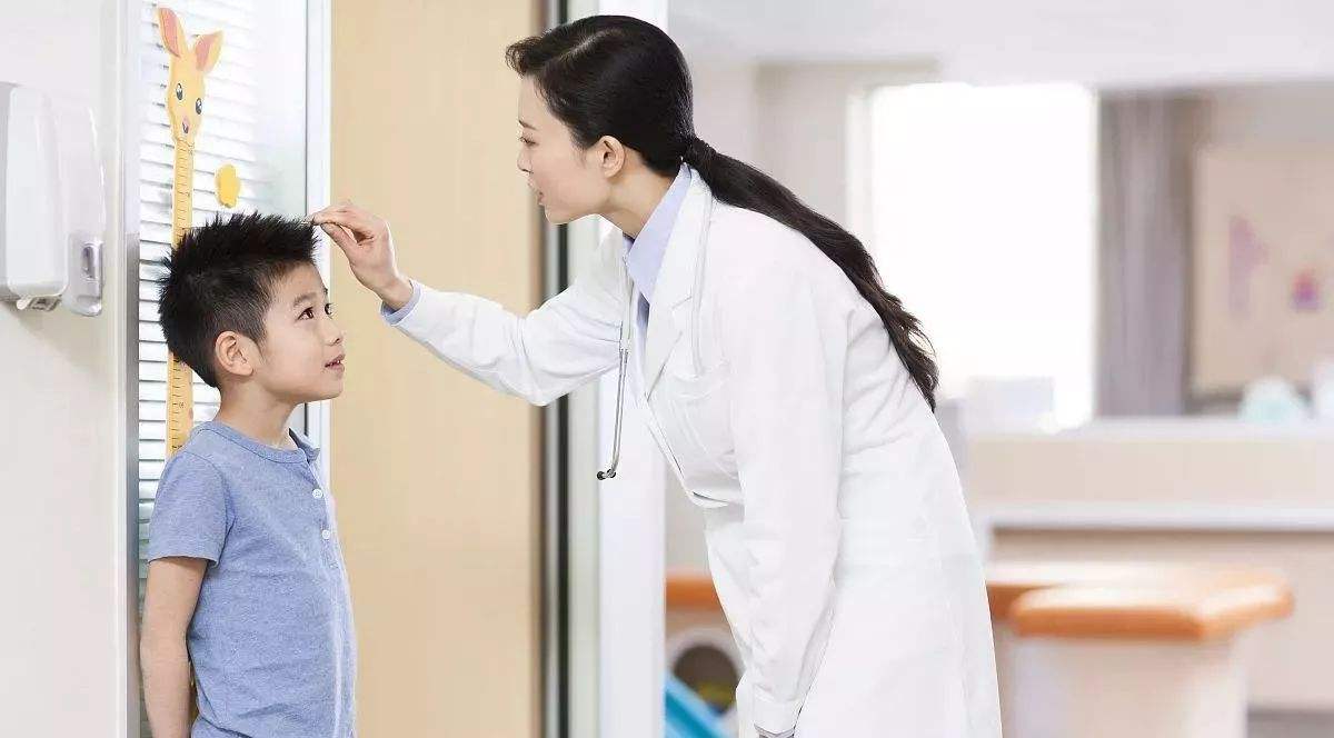 宝宝身高长得好体重不达标,宝宝体重增长不理想看什么科
