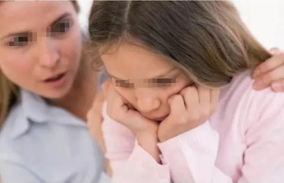 幼儿园小朋友被排挤最明智的做法,孩子在幼儿园受到排挤怎么处理