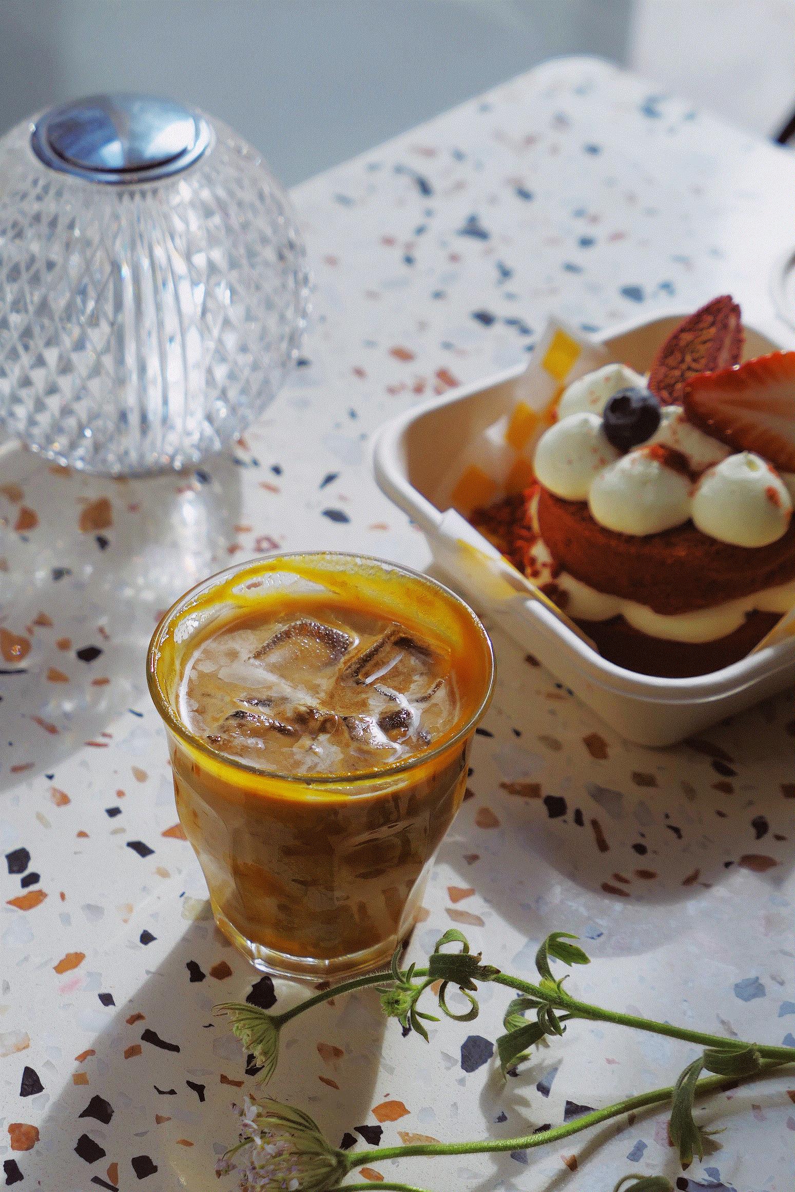 这两家童话般的“魔法蛋糕店”，也太香了吧