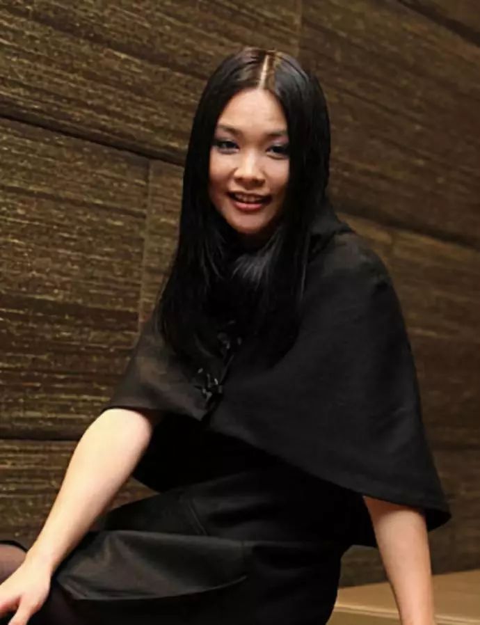 许美静和王菲,许美静和王菲当时谁红