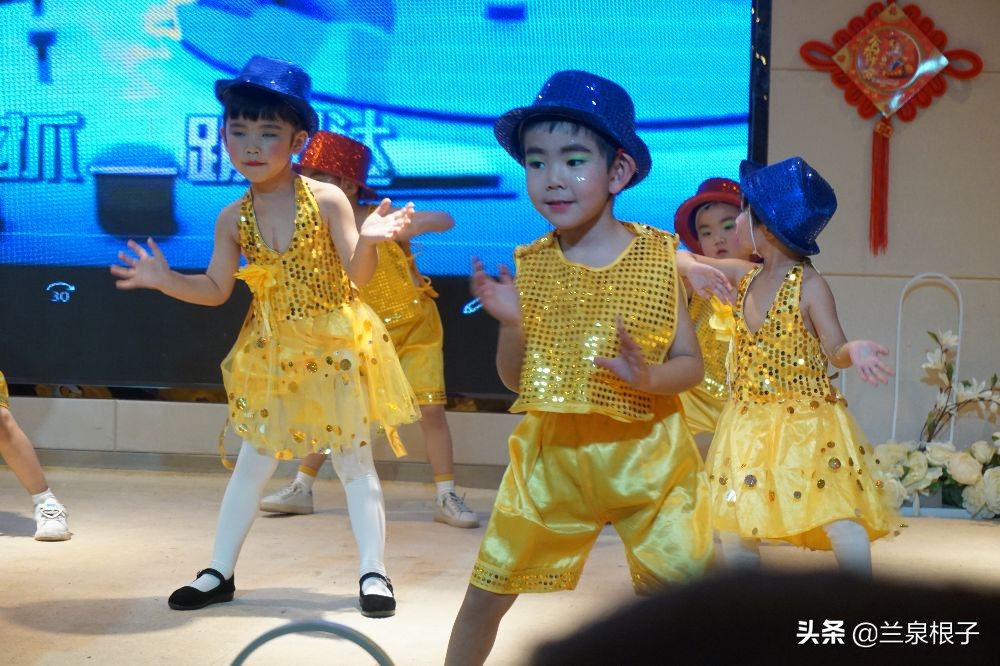 金色阳光幼儿园嘉年华,迎新年亲子活动幼儿园