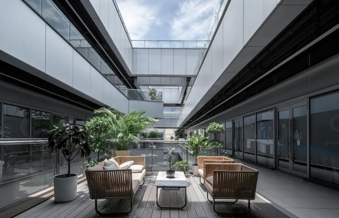 福田区阳基商业广场城市更新旧改,深圳阳基商业广场