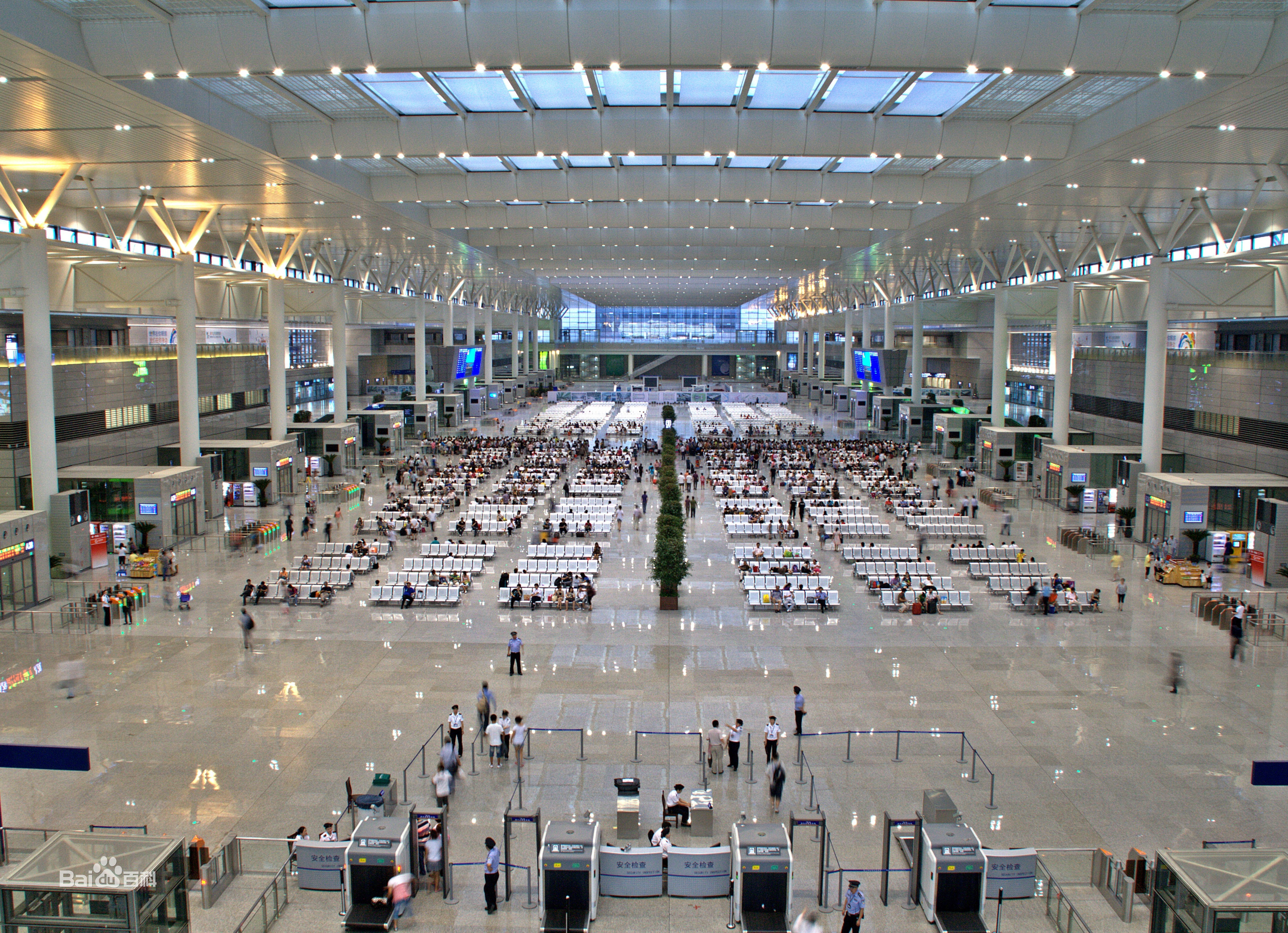 十大火车站排行榜前十名,最新版上海虹桥火车站时刻表