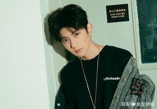 适合学生党剪的刘海短发男生,适合脸型长的短发男生刘海