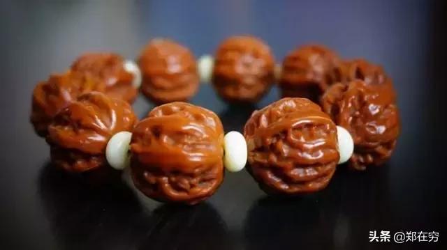 文玩刷子价格一览表,鸡蹬子文玩把件价格