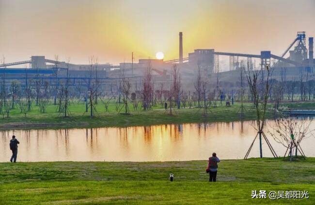 文化工作者采风,文化摄影师