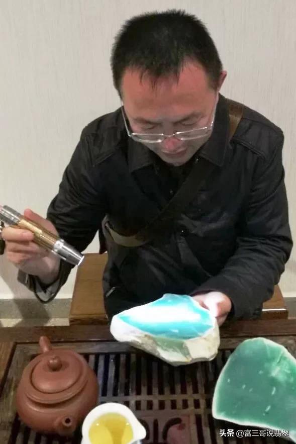 缅甸赌石怎么做,翡翠赌石之缅甸赌石